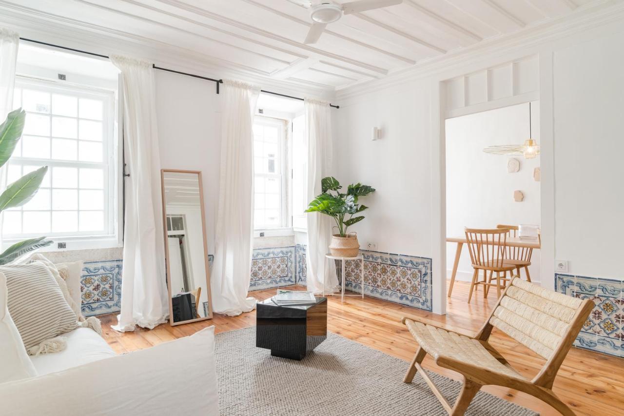 Casa Boma Lisboa - Typical And Spacious Apartment - Lapa II Bagian luar foto