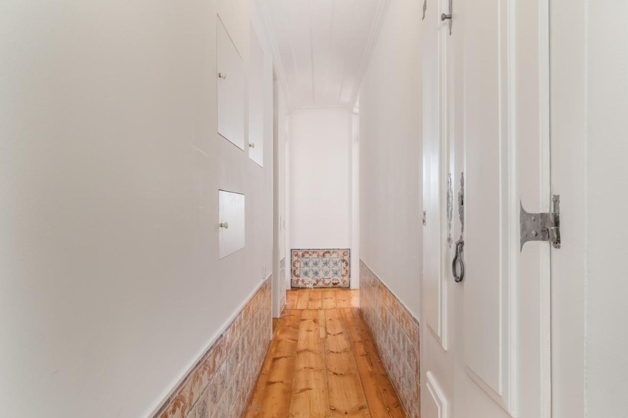 Casa Boma Lisboa - Typical And Spacious Apartment - Lapa II Bagian luar foto